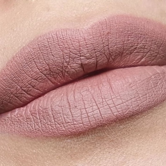 Kat Von D Bow N Arrow Liquid Lipstick - Picture 2 of 2